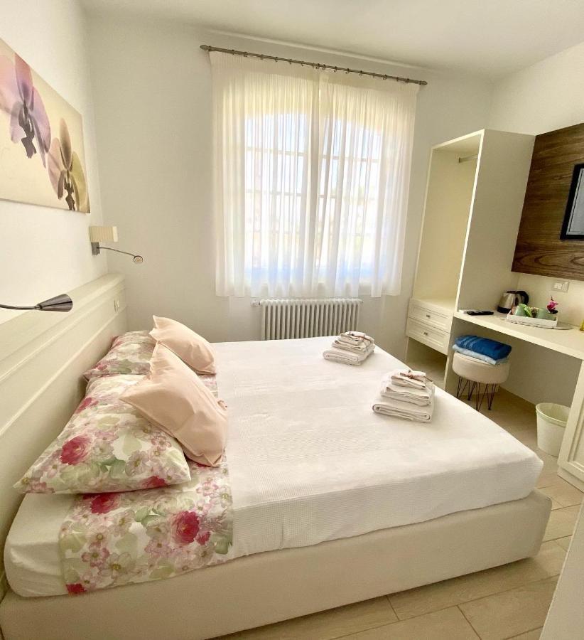 Bellaisa Bed & Breakfast กาไมโยเร ภายนอก รูปภาพ
