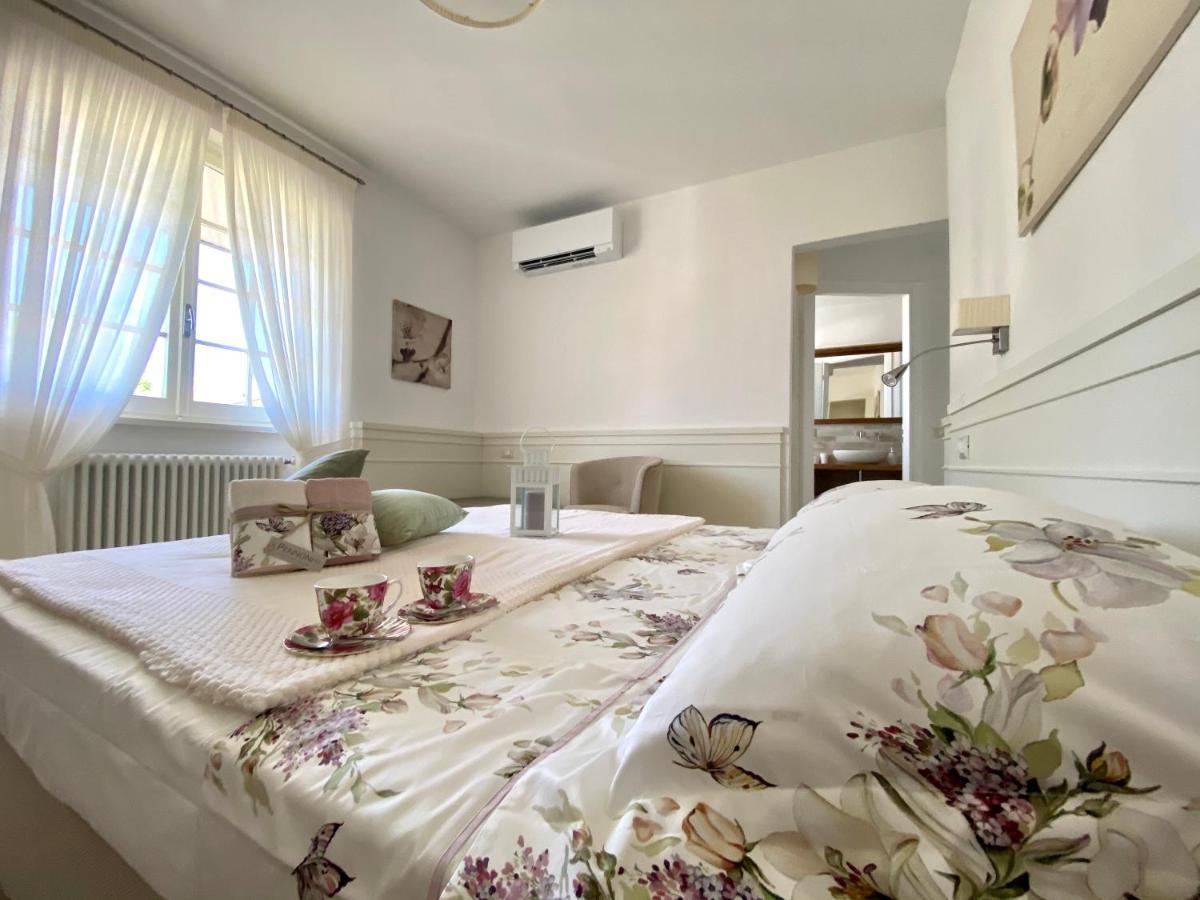 Bellaisa Bed & Breakfast กาไมโยเร ภายนอก รูปภาพ