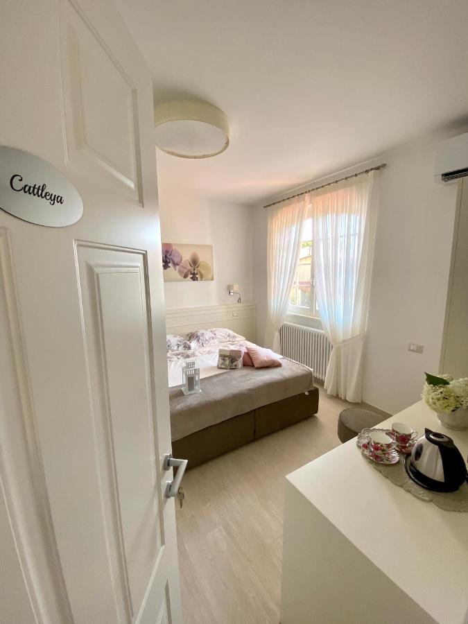 Bellaisa Bed & Breakfast กาไมโยเร ภายนอก รูปภาพ